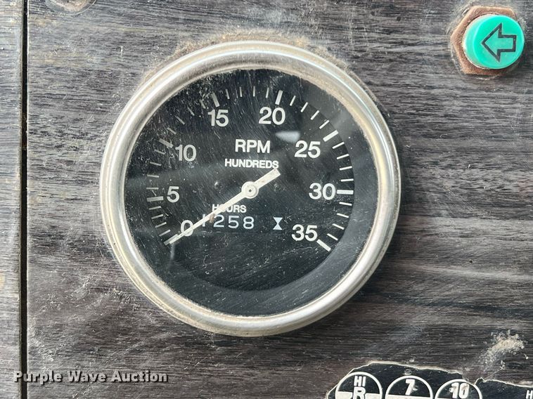 image for item DO2193 1979 Kenworth W900A  semi truck