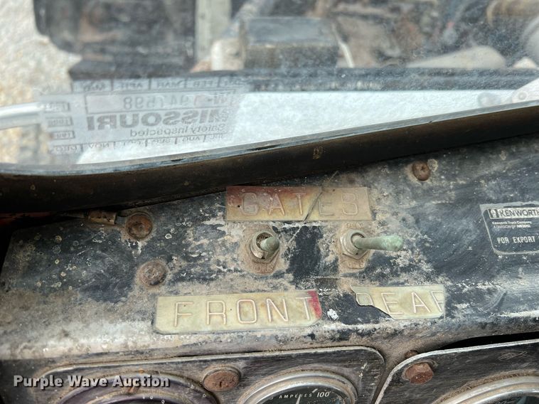 image for item DO2193 1979 Kenworth W900A  semi truck