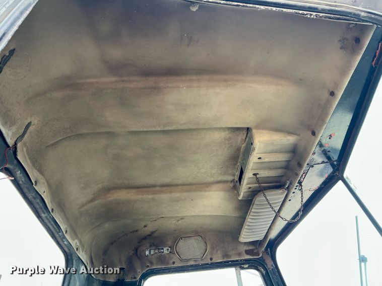 image for item DO2193 1979 Kenworth W900A  semi truck