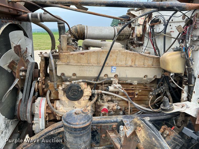 image for item DO2193 1979 Kenworth W900A  semi truck