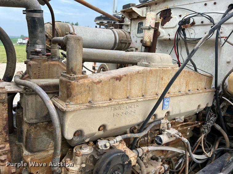 image for item DO2193 1979 Kenworth W900A  semi truck