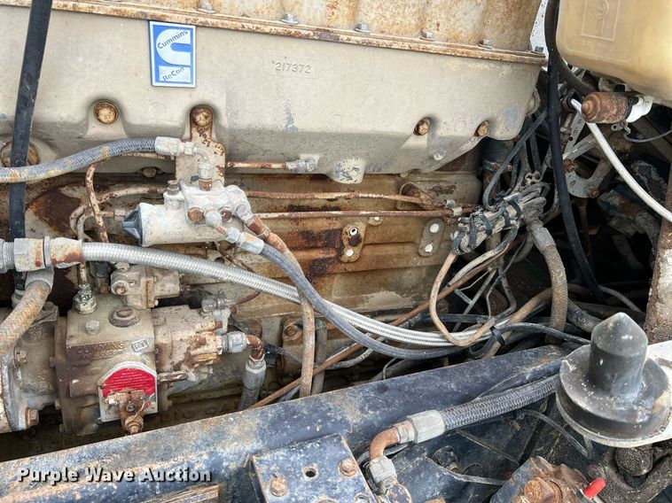 image for item DO2193 1979 Kenworth W900A  semi truck