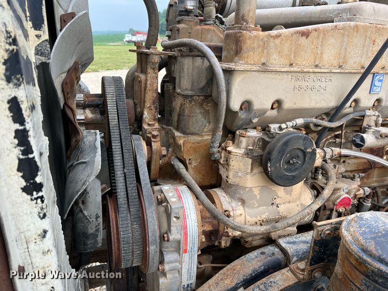 image for item DO2193 1979 Kenworth W900A  semi truck