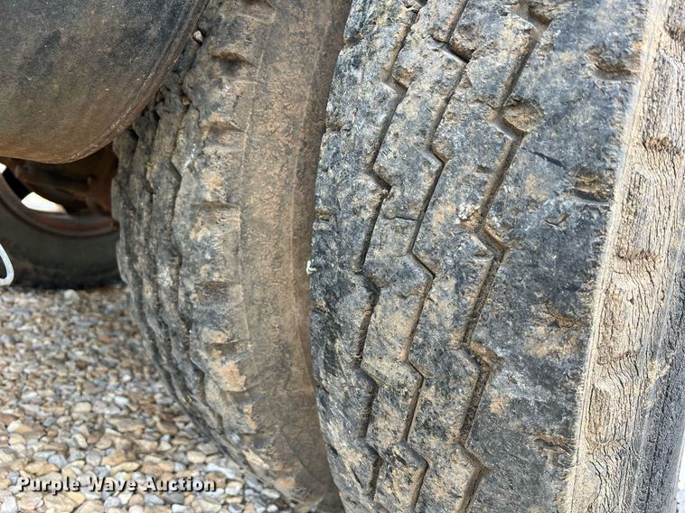 image for item DO2193 1979 Kenworth W900A  semi truck