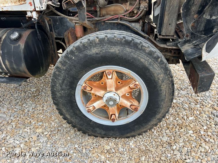 image for item DO2193 1979 Kenworth W900A  semi truck