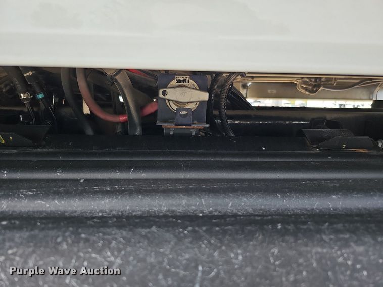 image for item DO2813 2018 Volvo VNL  semi truck