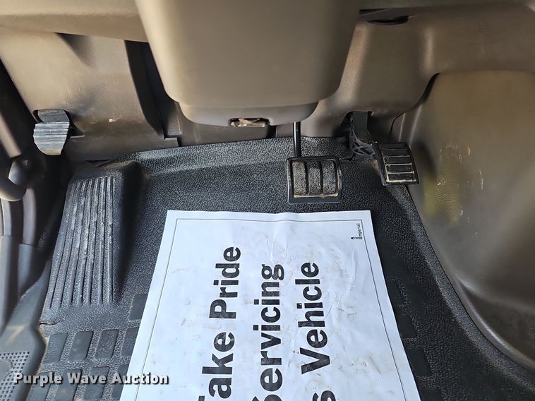 image for item DO2814 2018 Volvo VNL  semi truck