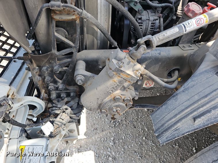 image for item DO2814 2018 Volvo VNL  semi truck