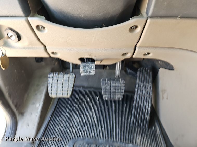 image for item DO2817 2016 Freightliner Cascadia  semi truck