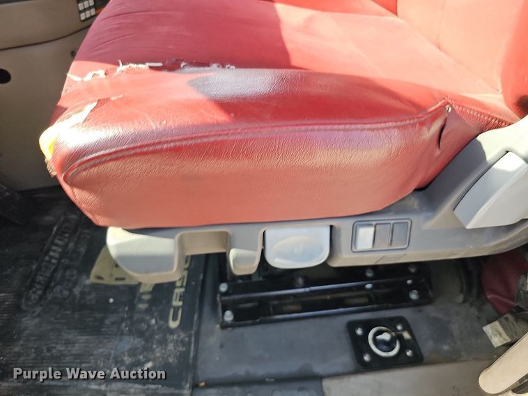 image for item DO2817 2016 Freightliner Cascadia  semi truck