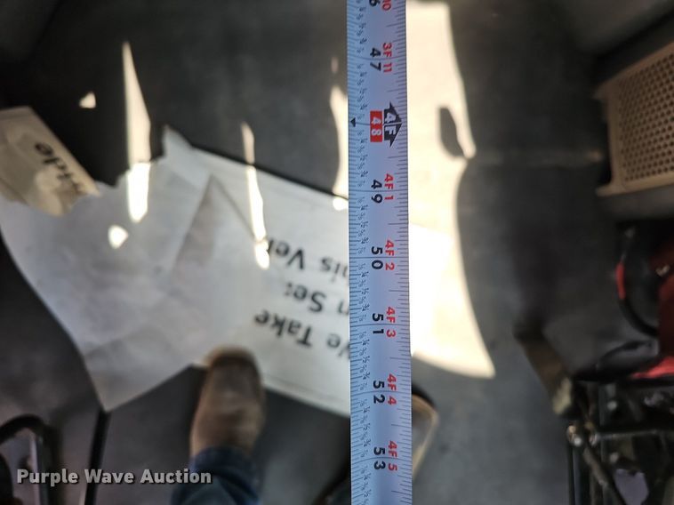 image for item DO2817 2016 Freightliner Cascadia  semi truck