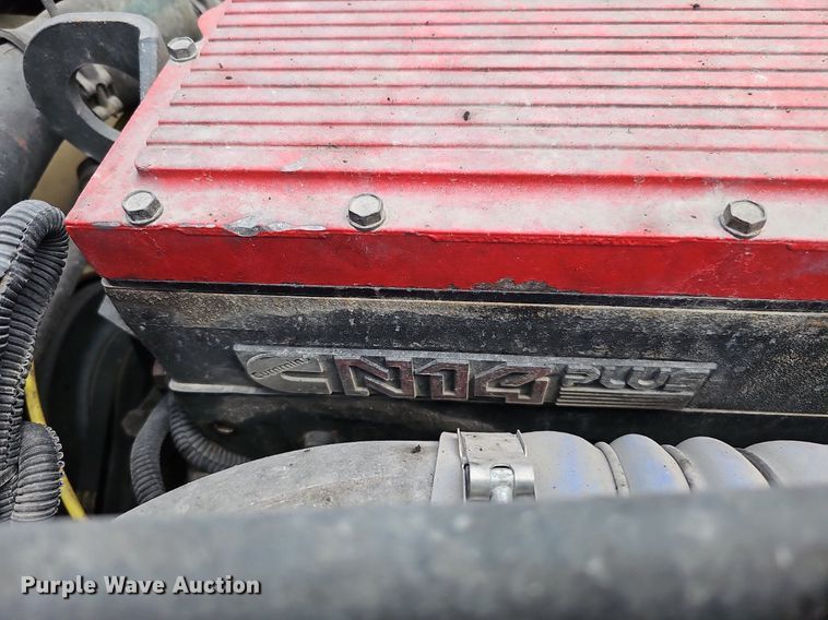 image for item DO2821 1999 Freightliner FLD120  semi truck