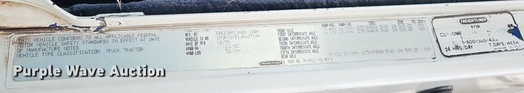 image for item DO2821 1999 Freightliner FLD120  semi truck