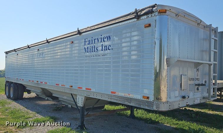 image for item DO2823 1999 Timpte  grain trailer