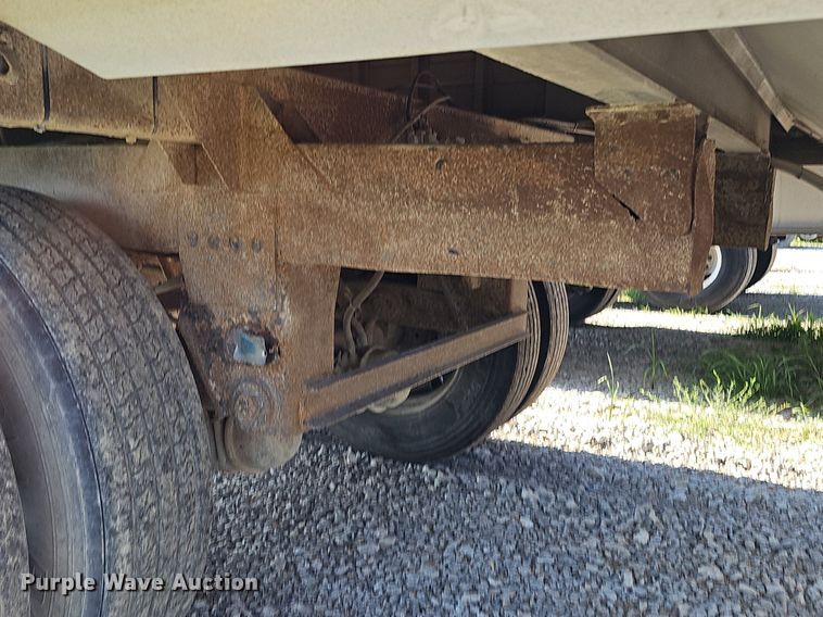 image for item DO2823 1999 Timpte  grain trailer
