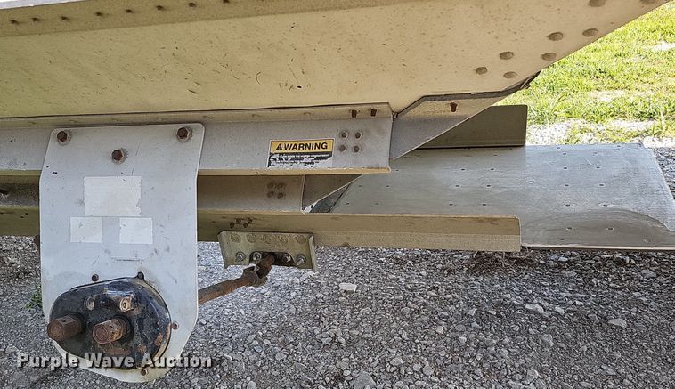 image for item DO2823 1999 Timpte  grain trailer
