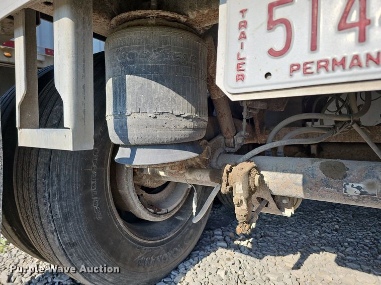 image for item DO2823 1999 Timpte  grain trailer