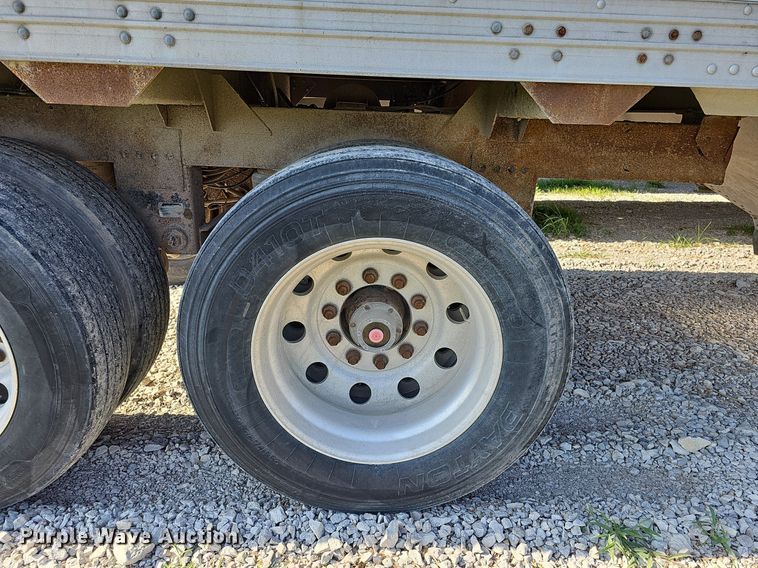 image for item DO2823 1999 Timpte  grain trailer