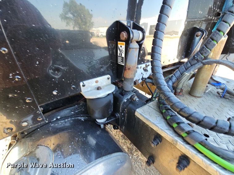 image for item DO2824 2007 Peterbilt 379  semi truck