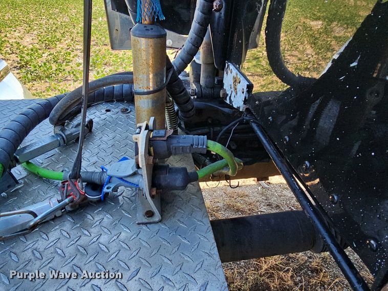 image for item DO2824 2007 Peterbilt 379  semi truck