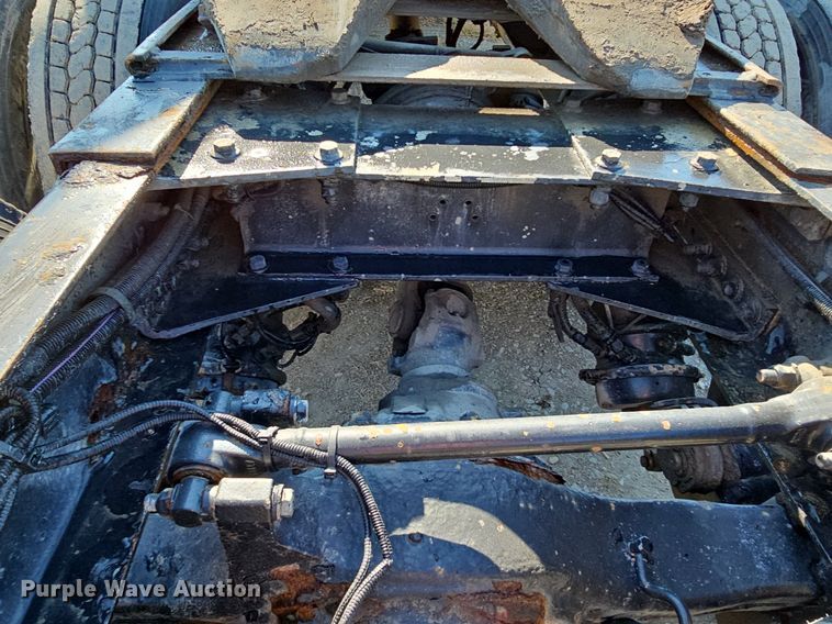 image for item DO2824 2007 Peterbilt 379  semi truck