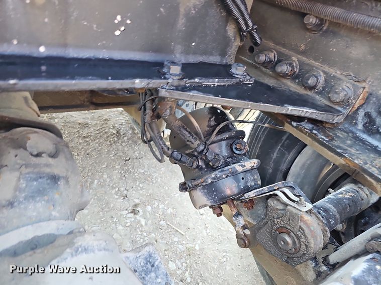 image for item DO2824 2007 Peterbilt 379  semi truck