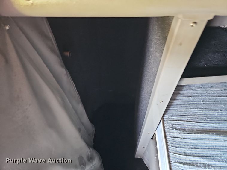 image for item DO2824 2007 Peterbilt 379  semi truck