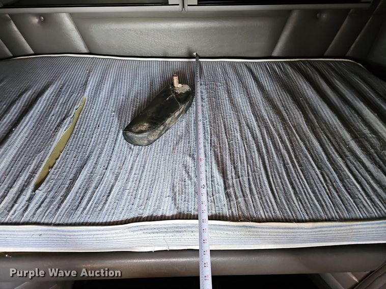 image for item DO2824 2007 Peterbilt 379  semi truck