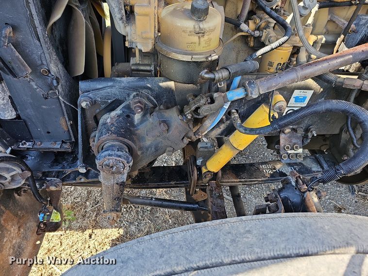 image for item DO2824 2007 Peterbilt 379  semi truck