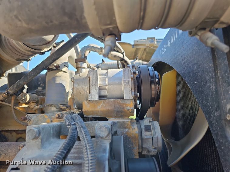 image for item DO2824 2007 Peterbilt 379  semi truck