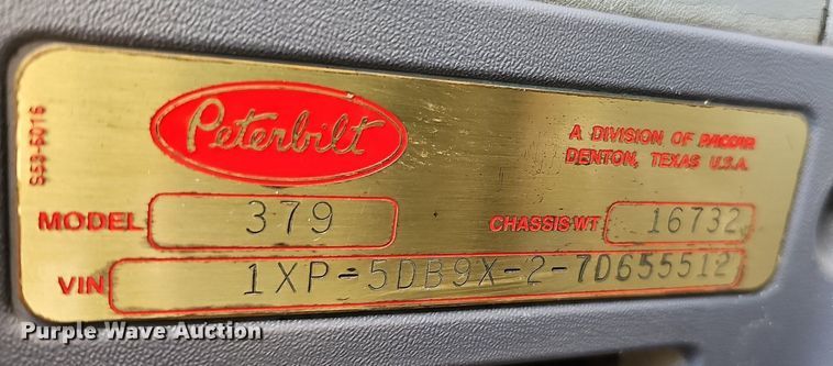 image for item DO2824 2007 Peterbilt 379  semi truck