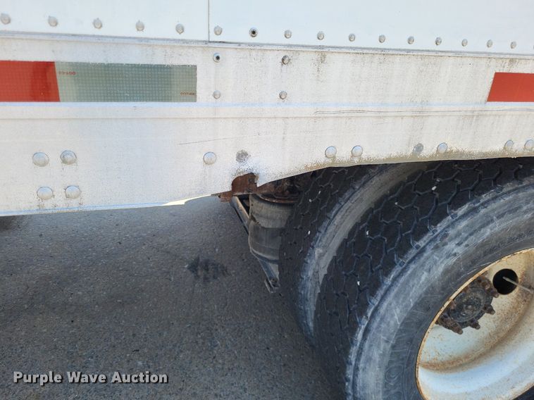 image for item DO3660 2006 Utility  dry van trailer