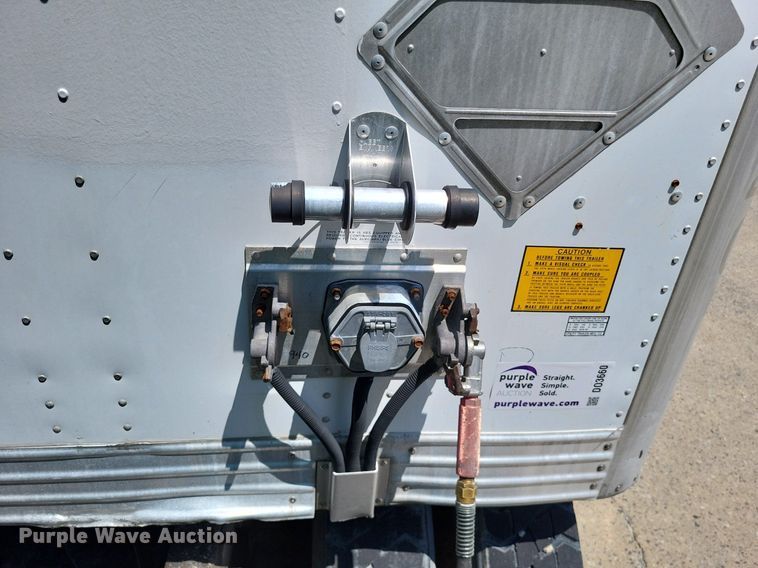 image for item DO3660 2006 Utility  dry van trailer