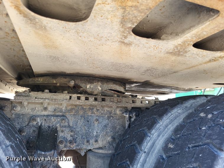 image for item DO3660 2006 Utility  dry van trailer