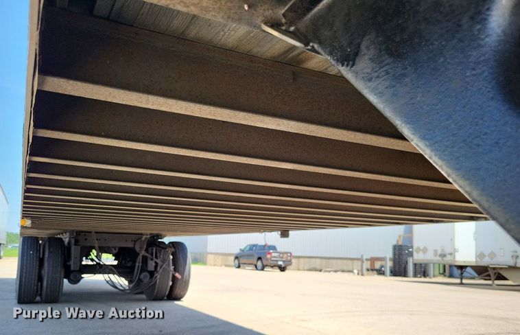 image for item DO3660 2006 Utility  dry van trailer