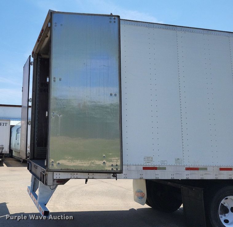 image for item DO3660 2006 Utility  dry van trailer