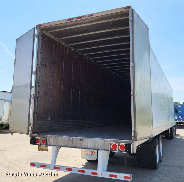 image for item DO3660 2006 Utility  dry van trailer