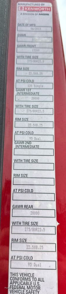 image for item DO4932 2014 Kenworth T680  semi truck