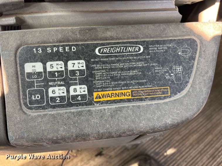 image for item DP0520 2000 Freightliner FLC120  truck cab and chassis