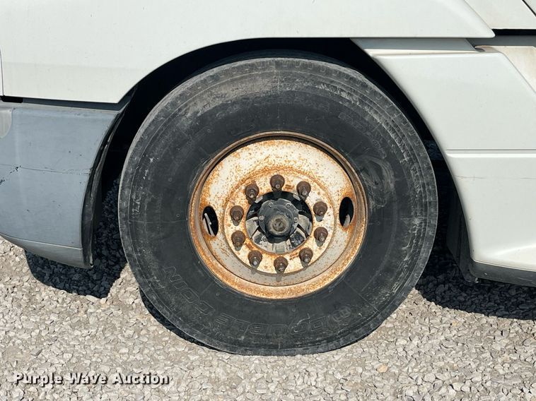 image for item DP0520 2000 Freightliner FLC120  truck cab and chassis