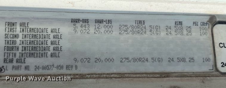 image for item DP0520 2000 Freightliner FLC120  truck cab and chassis