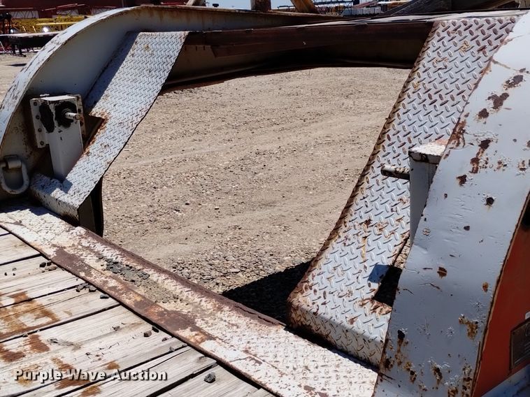 image for item DP3307 1965 Peerless  equipment trailer