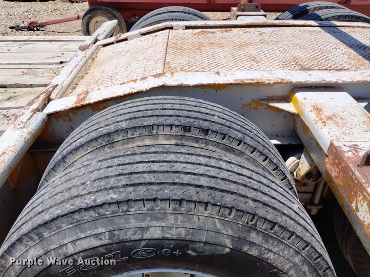 image for item DP3307 1965 Peerless  equipment trailer