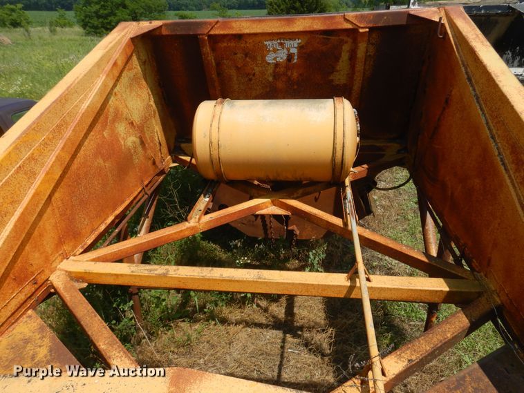 image for item DP8005 1969 Timpte  bottom dump trailer