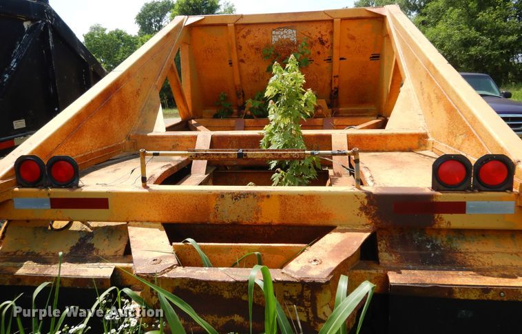 image for item DP8005 1969 Timpte  bottom dump trailer