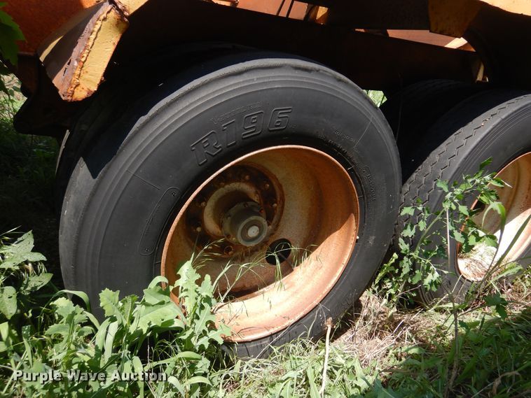 image for item DP8005 1969 Timpte  bottom dump trailer