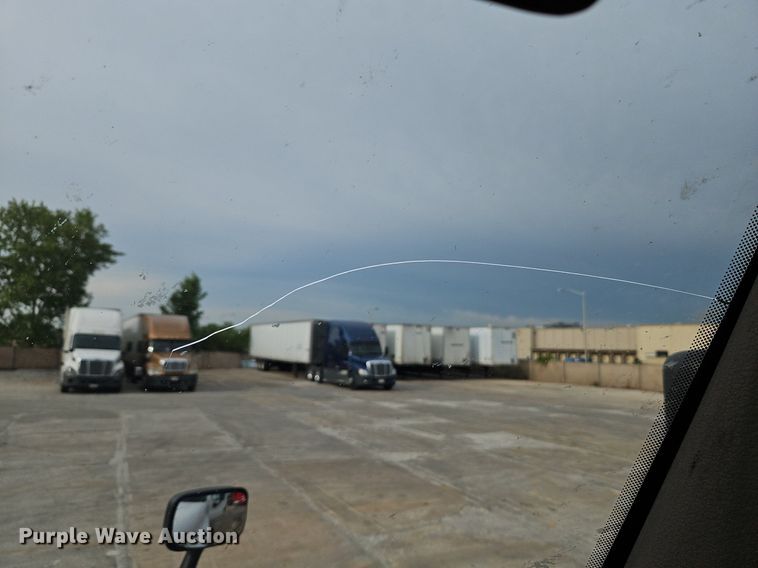 image for item DQ1789 2014 Freightliner Cascadia  semi truck