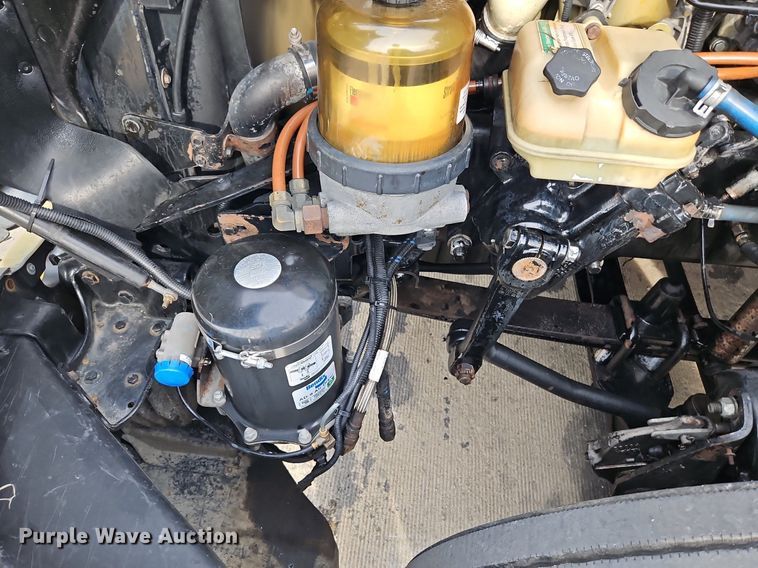 image for item DQ1789 2014 Freightliner Cascadia  semi truck