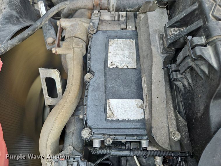 image for item DQ1789 2014 Freightliner Cascadia  semi truck