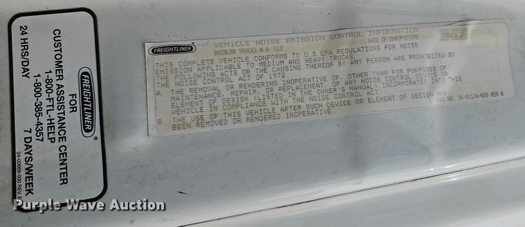 image for item DQ1789 2014 Freightliner Cascadia  semi truck